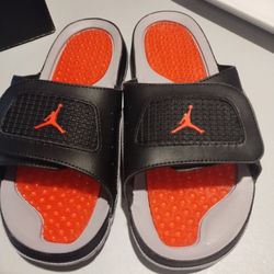 Jordan Hydro 4 Slides 