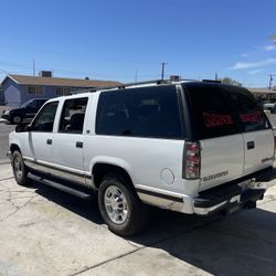 1996 GMC Chevy Suburban 2500 