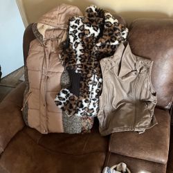  A set of three vests for the winter