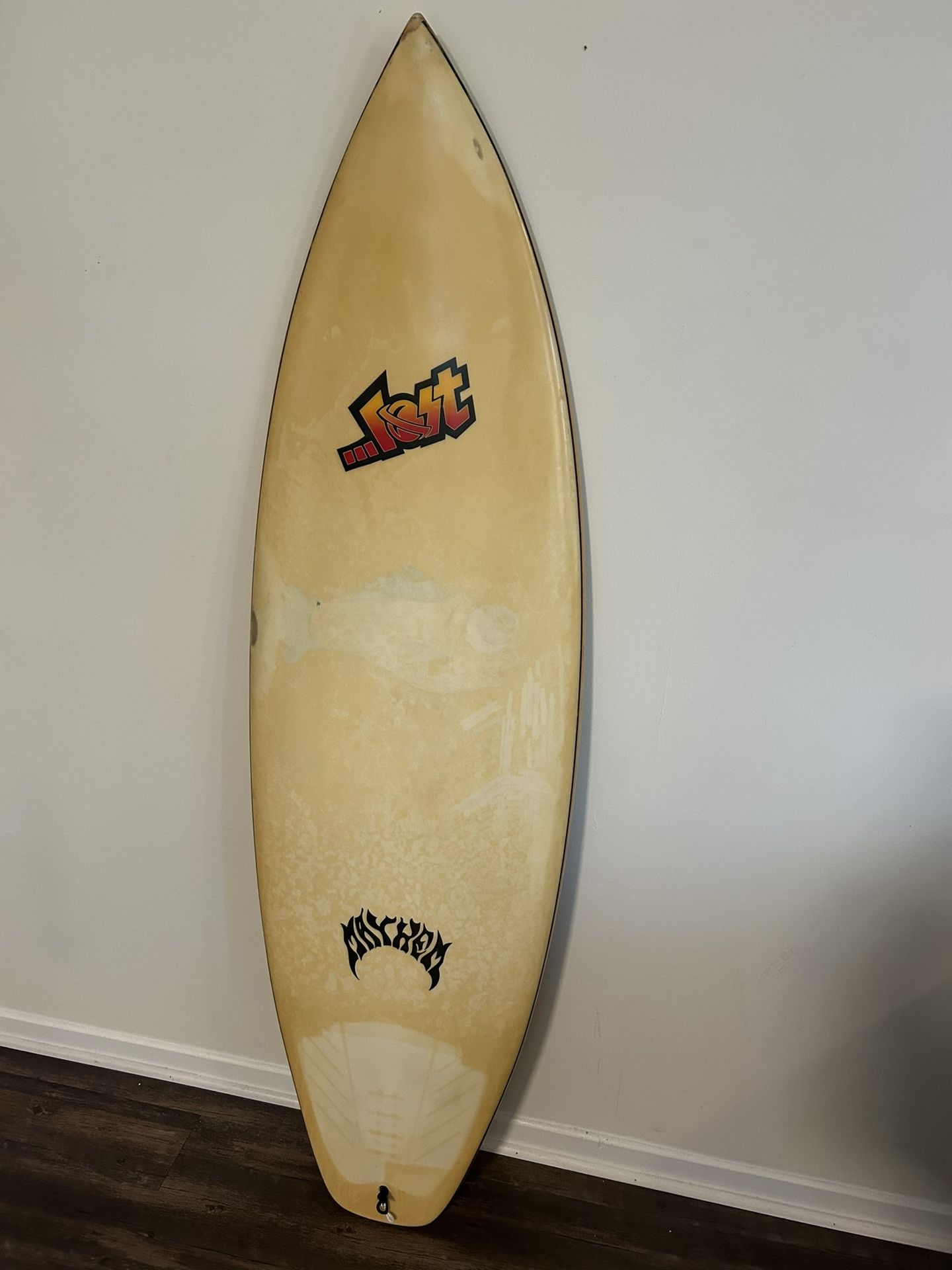 Lost Surfboard 5’8”