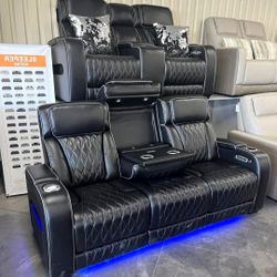 BOYINGTON BLACK POWER RECLINING LIVING ROOM SET
