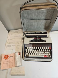 Vintage Wizard Automatic Portable Manual Typewriter by Brother Case & Original Papers Japan untested