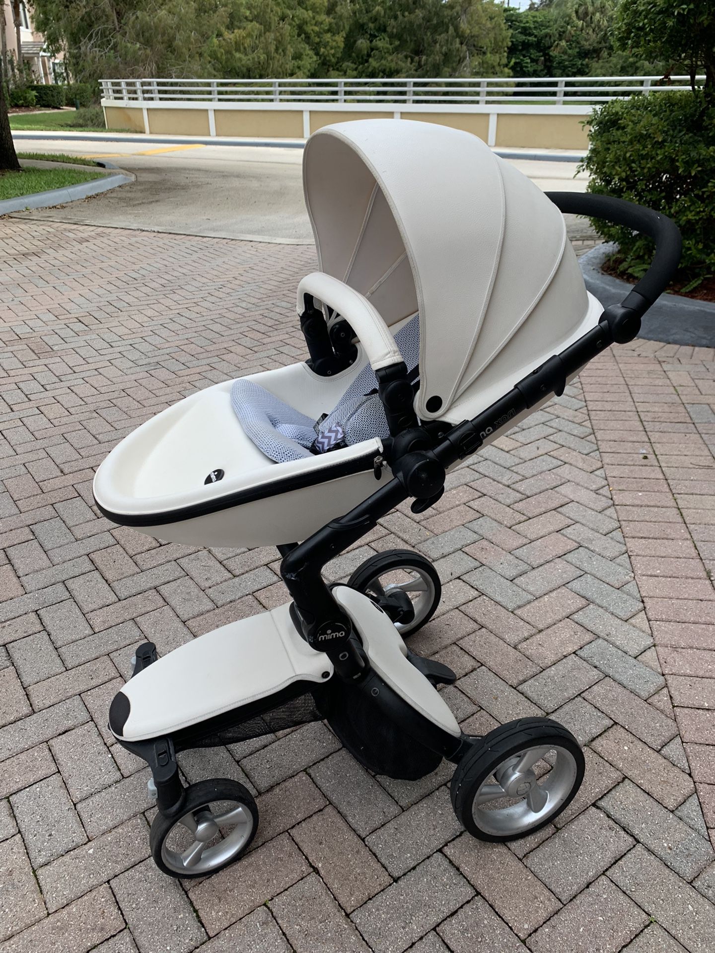 Mima Xari Stroller Bundle 