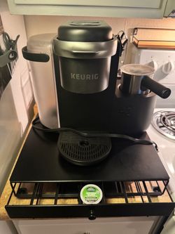 Keurig K-Cafe Coffee Maker with Stand/K Cup Drawer