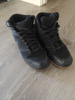Nike Prestige IV High Black/Gum