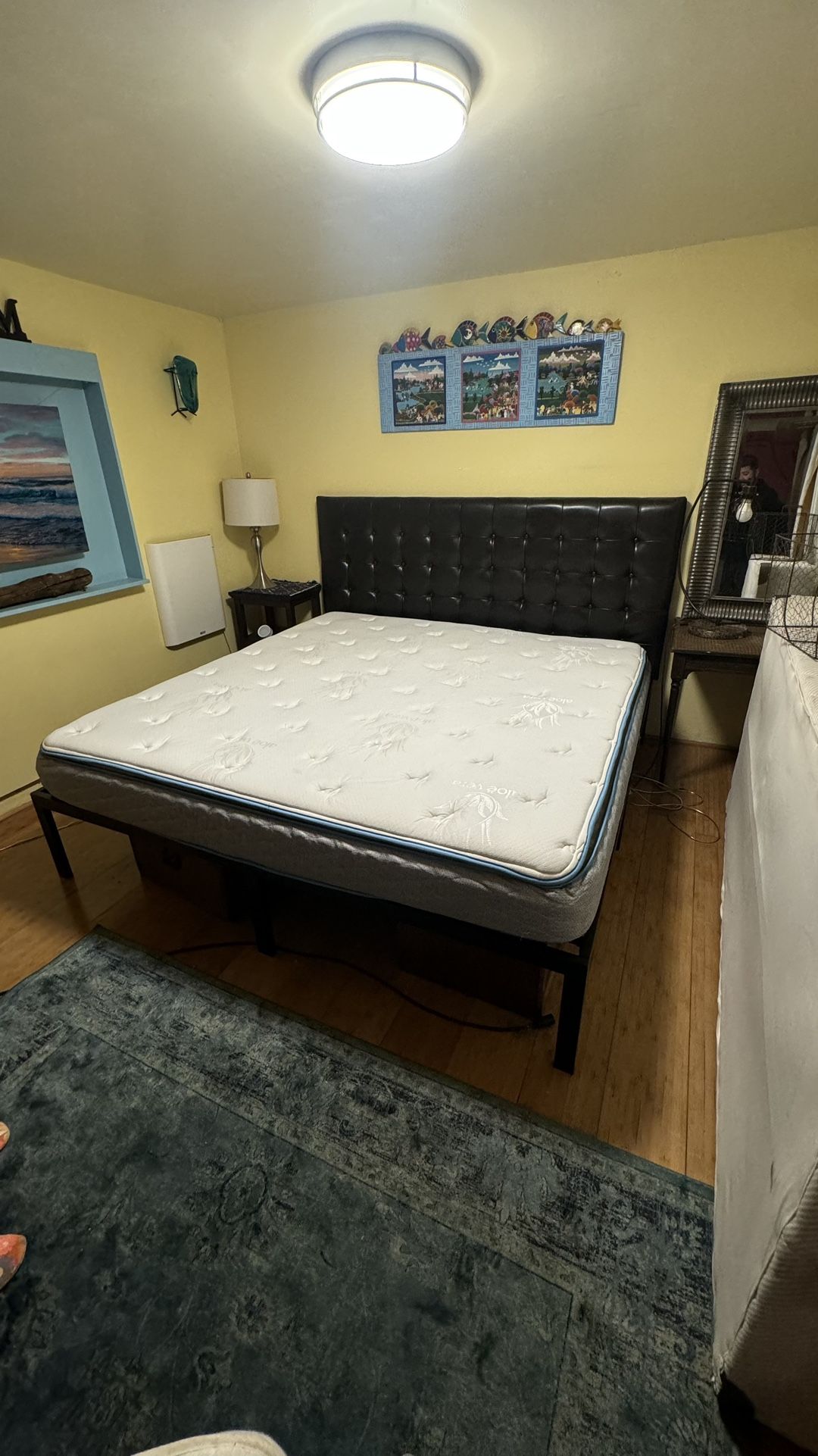 King Size Bed Frame Great Condition