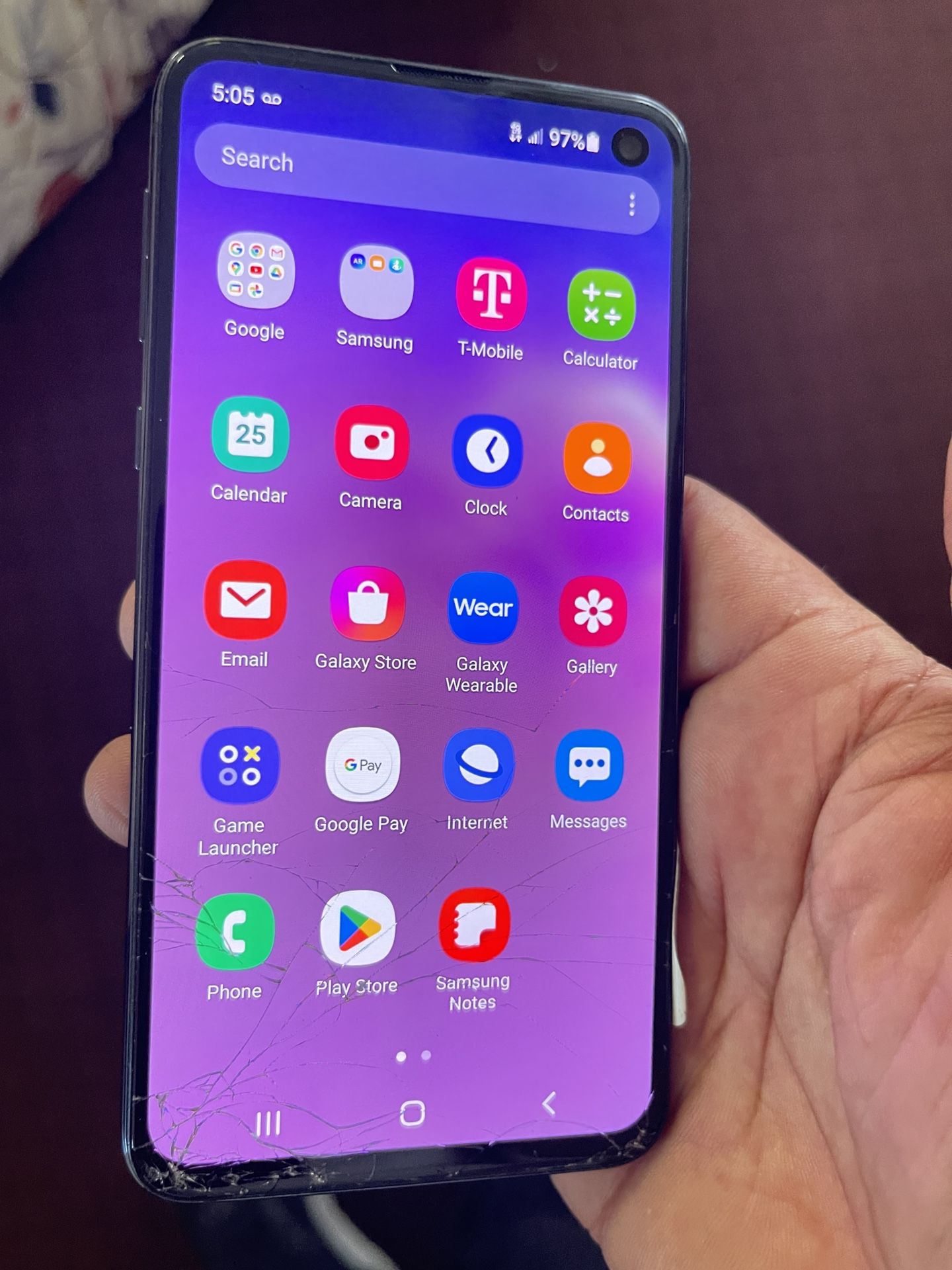 Samsung Galaxy S10 For T-Mobile. Cracked Screen Working Excellent