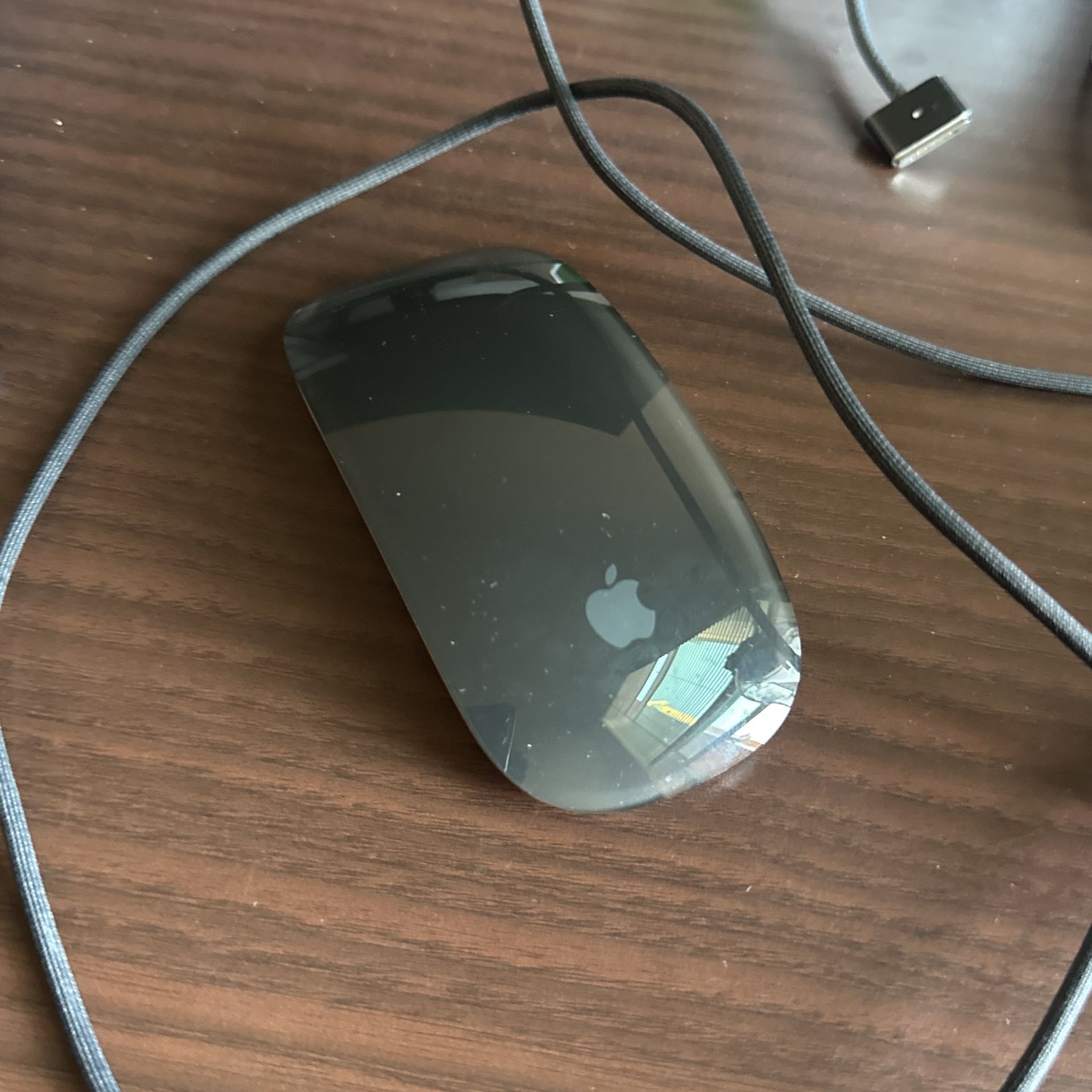 Apple Magic Mouse 4