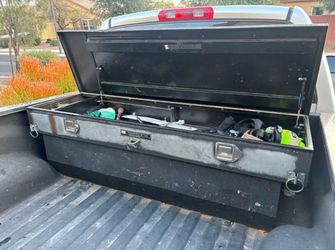 50-Gallon Auxiliary Diesel Fuel Tank w/ Built-In Toolbox