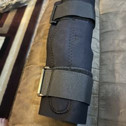 Knee Braces