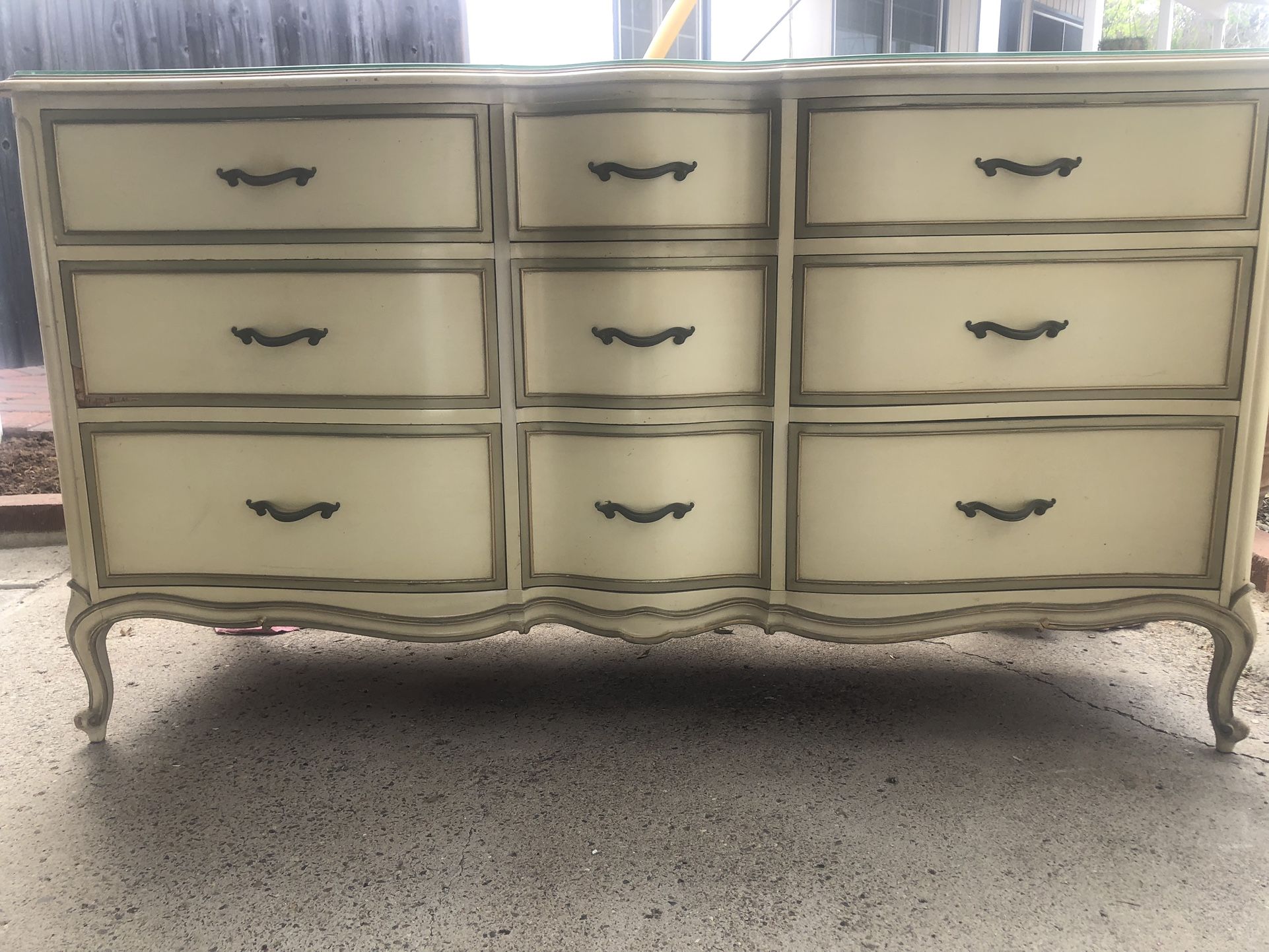 Vintage Drexel Dresser & Mirror - Reduced!