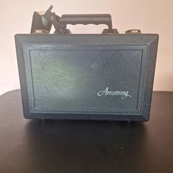 Clarinet Armtrong 4001