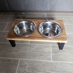 Dog Bowls 