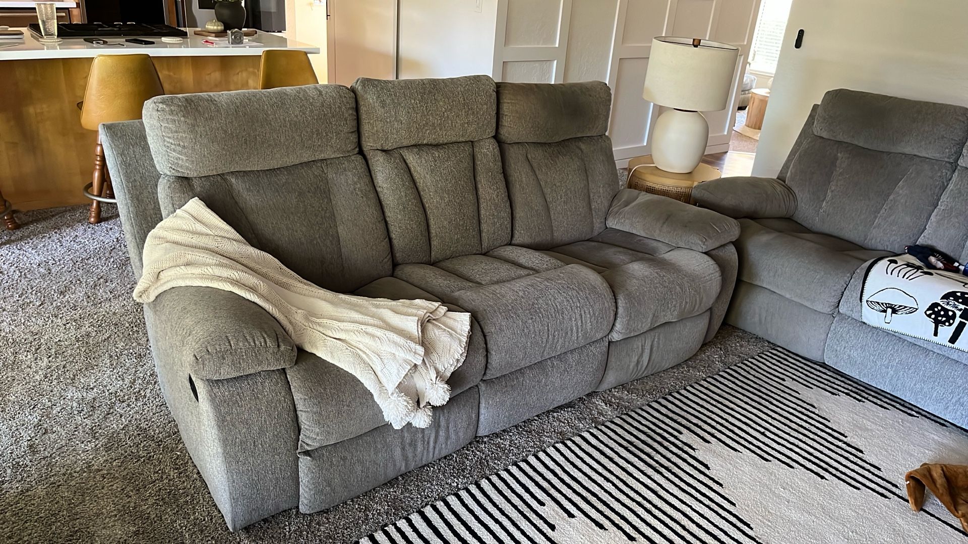 Reclining Sofa With Console 