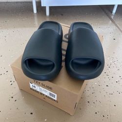 Onyx Adidas Yeezy Slide US 10