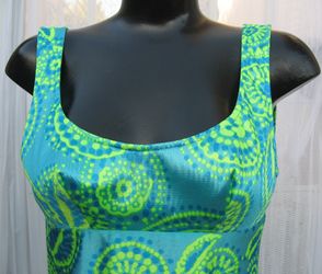 Vintage 70s Maxi Dress Batik Pattern Size S / M Very Good Condition Tap See More for All Info