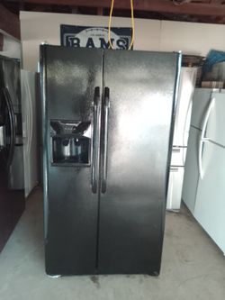 2 door fridge