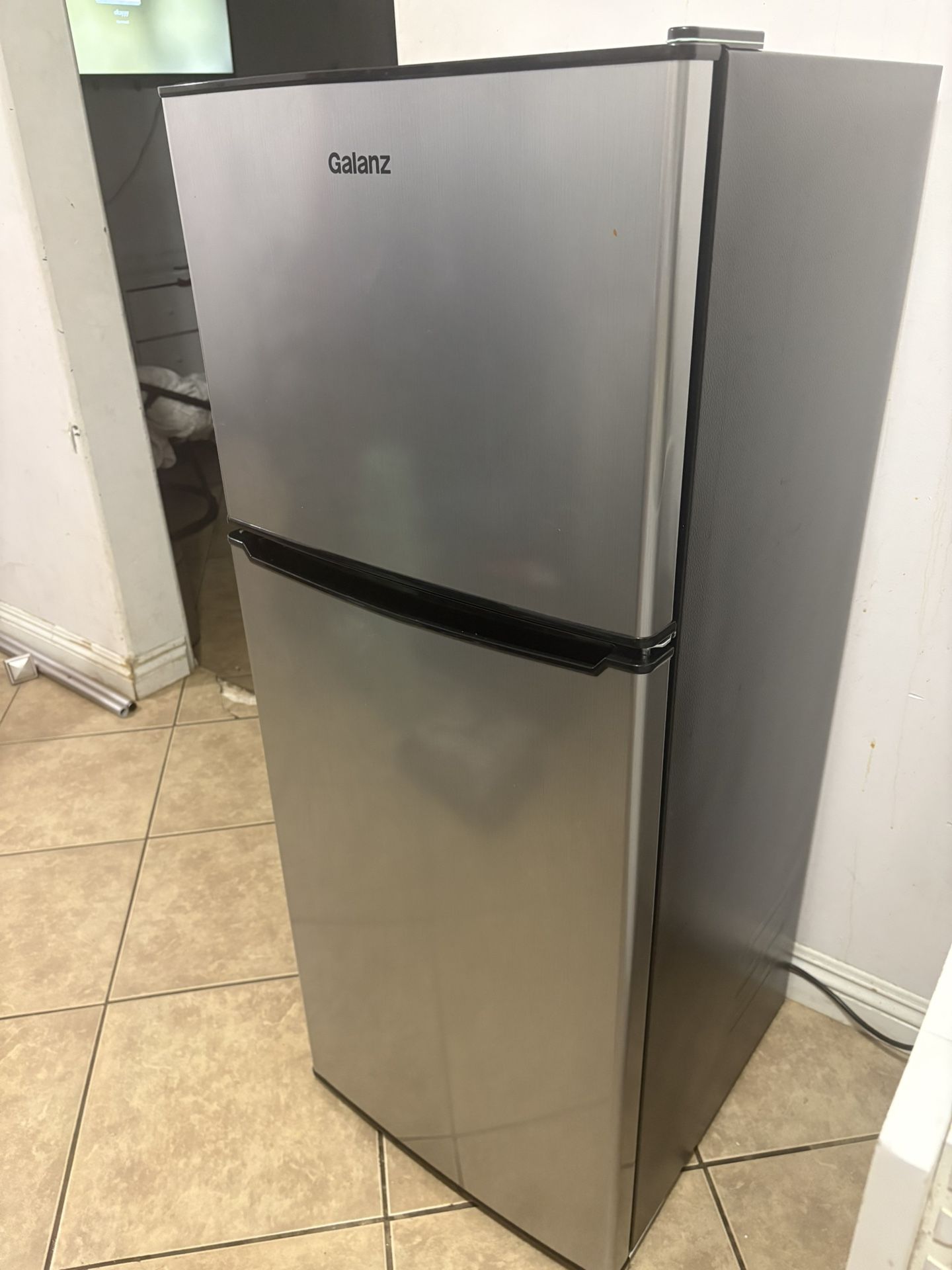 Galanz Fridge