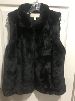 michael kors vest size L