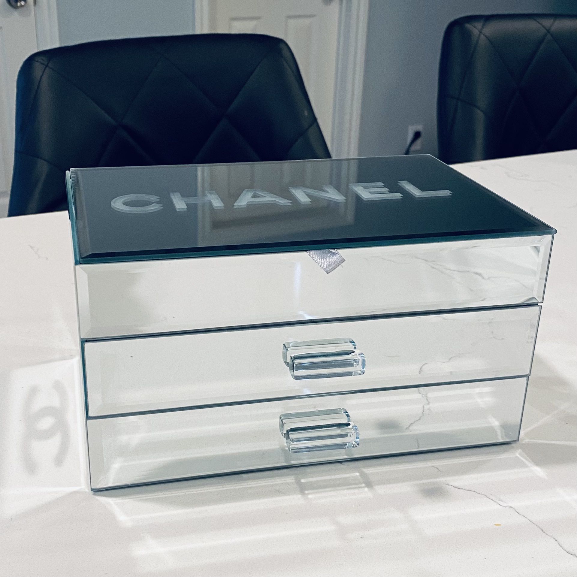 Custom Chanel Jewelry Box for Sale in Riverside, CA - OfferUp