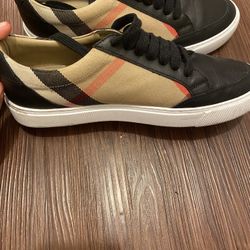 Burberry Shoes