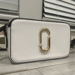 Marc Jacobs The Snapshot