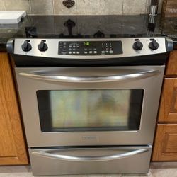 Frigidaire Glass top Range Stainless Steel