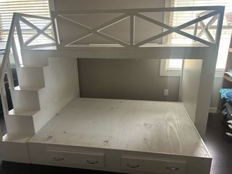 Bunk bed