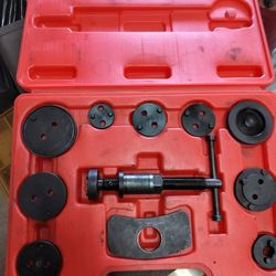 Brake And Caliper Set (Spreader)