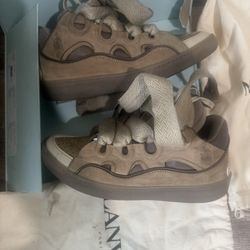 LANVIN 