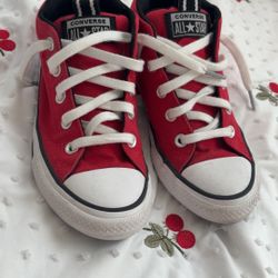Boys Converse Size 2