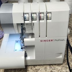 Singer Serger Sewing Machine