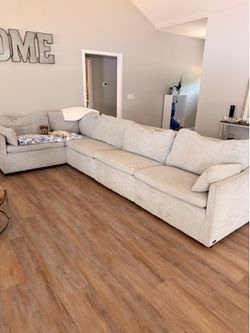 Sectional couch