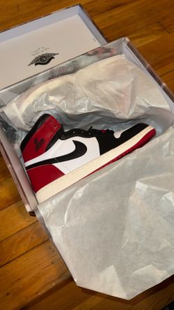 BRAND NEW NIKE AIR JORDAN 1 HIGH OG “BLACK TOE REIMAGINED” SIZE 9