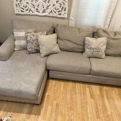XL Sectional sofa