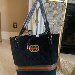 Handbag 