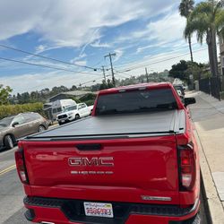 Retrax Retractable Bed Cover