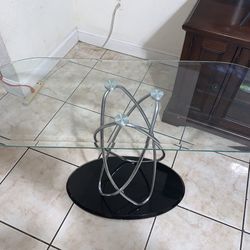 Clear Glass Table With Chrome Supports