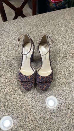 Jessica Simpson high heels