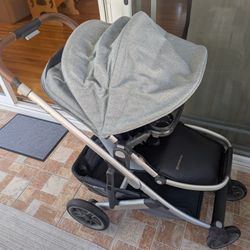 Uppababy Cruz V2 Stroller With Food Tray, Infant Insert