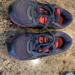 Running Shoe