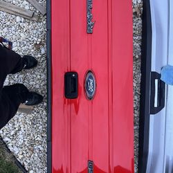Ford Raptor Tailgate 
