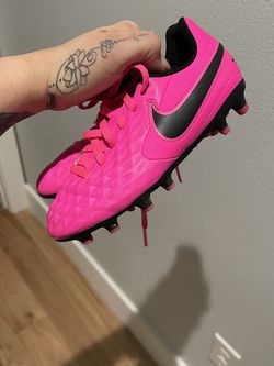 Girls Nike Cleats