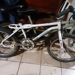 80 Freestyle Bmx Ross Piranha!!! 