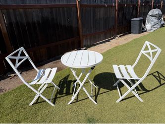 StyleWell Table and Chairs