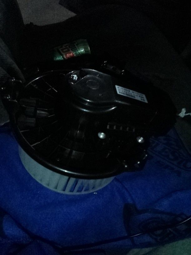 2007  -  2017 Toyota Camry Fan Blower