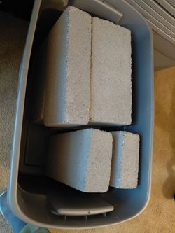 FREE: LARGE GREY BRICKS