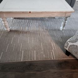 Farmhouse Style Coffee Table White