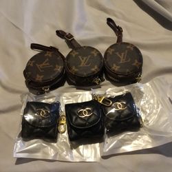 Designer Key Rings Earbud Case