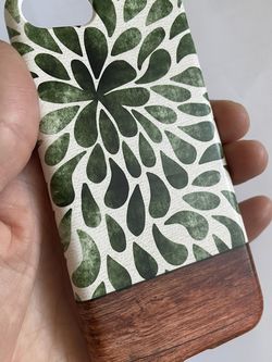 OLIVE DROP iPhone Case | iPhone 8